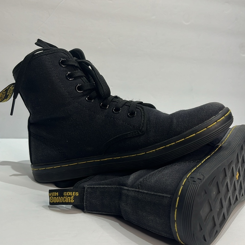 Dr. Martens Shoreditch canvas Ankle boots